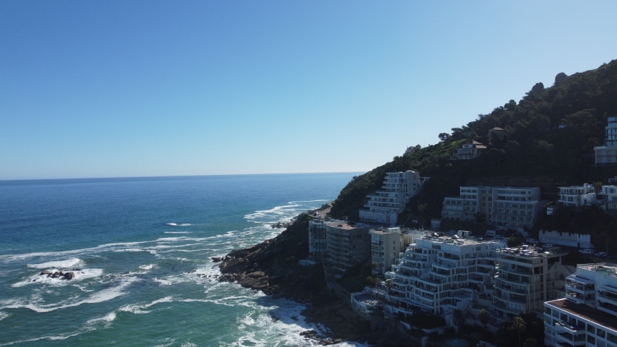 2 Bedroom Property for Sale in Clifton Western Cape